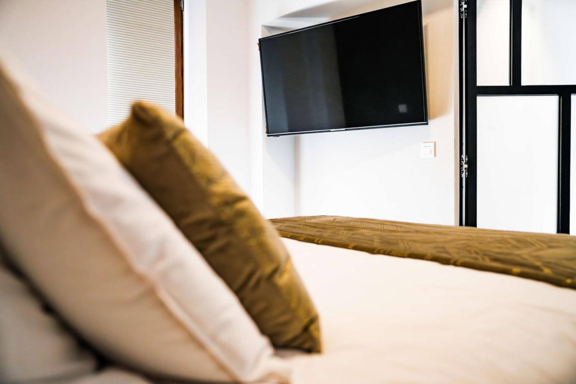 Celeste Beaute & Spa Hotel Nalinnes Eksteriør billede