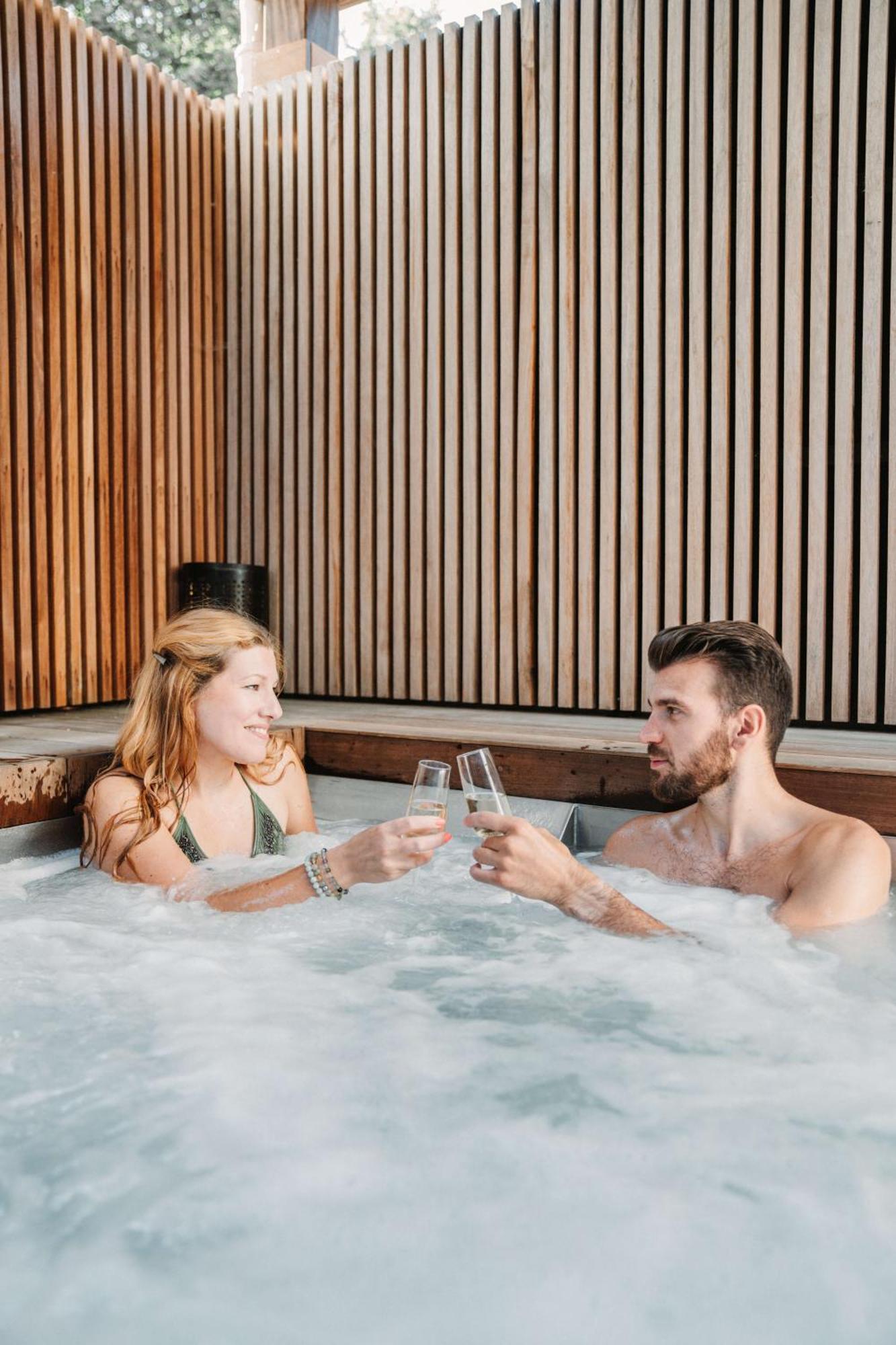 Celeste Beaute & Spa Hotel Nalinnes Eksteriør billede
